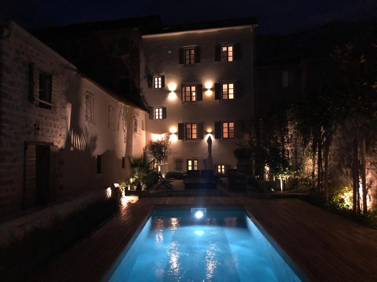 Palazzo Sbutega Kotor Exterior foto